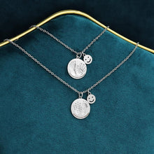 Load image into Gallery viewer, Custom Baby Footprint Necklace For Mom
