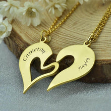 Load image into Gallery viewer, Personalized Breakable Heart Name Necklace for Couples