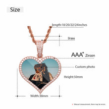 Load image into Gallery viewer, Heart necklace with picture inside size and specifications