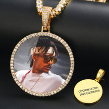 Load image into Gallery viewer, 14k Gold Memorial Pendants Necklace With Picture Inside