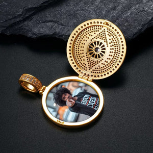 Best Christmas Gifts For Couples - Locket with Picture Necklace
