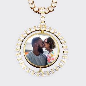 Christmas Gifts For Men - Photo Rotating Pendant Necklace