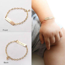 Load image into Gallery viewer, Custom Baby Name Bracelets Charm in 14k Gold Plated With Link Chain engraved text