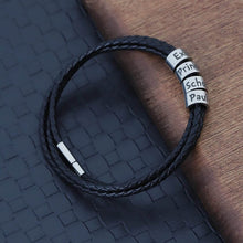 Load image into Gallery viewer, Leather bracelet For men with family names 