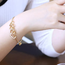 Load image into Gallery viewer, Women&#39;s Gold Bangle Bracelet Set With Heart Shape Name Pendants